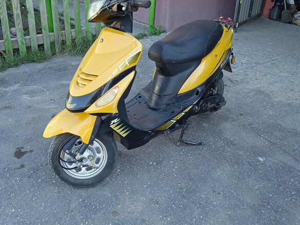 2013 Racer Corvus, жёлтый - вид 2