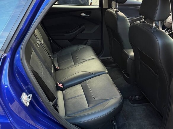 2015 Ford Focus III Рестайлинг, синий, 1000000 рублей - вид 17