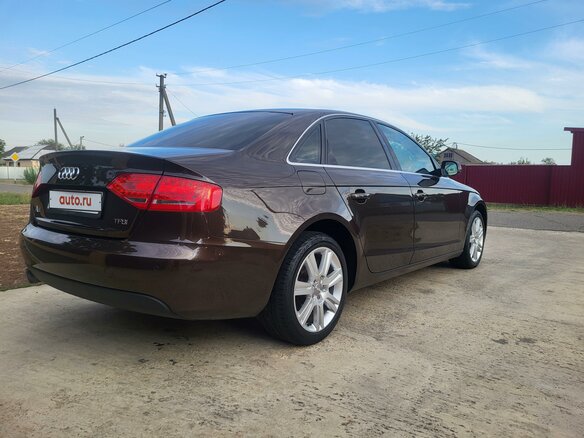 2010 Audi A4 IV (B8), коричневый, 1600000 рублей - вид 6