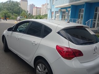 2011 Opel Astra J, белый, 670000 рублей, вид 5