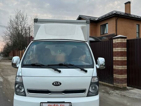 2013 Kia Bongo, белый, 1450000 рублей, вид 1