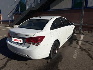 2010 Chevrolet Cruze I, белый, 470000 рублей, вид 3