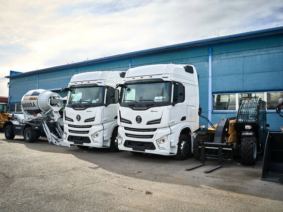 2023 Shacman (Shaanxi) X6000, белый - вид 1