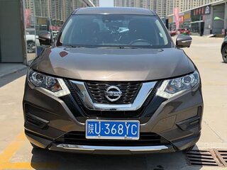 2022 Nissan X-Trail III Рестайлинг, коричневый, 1620000 рублей, вид 2