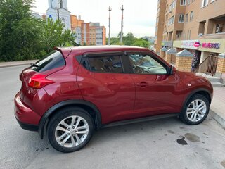 2011 Nissan Juke I, красный, 850000 рублей, вид 3