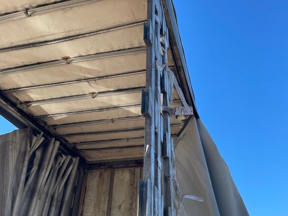 2008 Iveco Stralis, красный, 1450000 рублей - вид 12