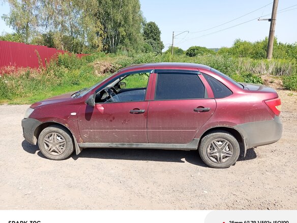 2013 Lada (ВАЗ) Granta I, красный, 250000 рублей - вид 3