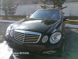2003 Mercedes-Benz E-Класс 320 III (W211, S211), чёрный, 690000 рублей, вид 3