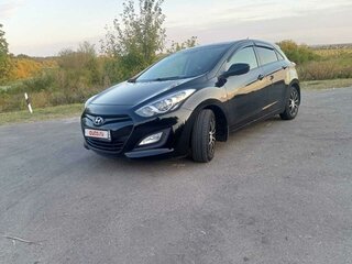 2013 Hyundai i30 II, чёрный, 900000 рублей, вид 1