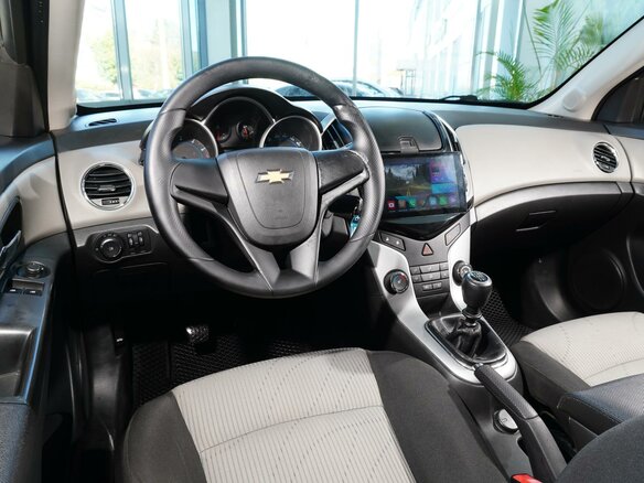 2013 Chevrolet Cruze I Рестайлинг, серый - вид 5