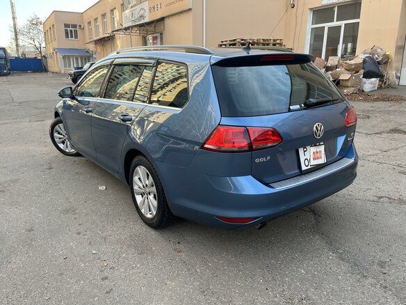 2015 Volkswagen Golf VII, синий, 1000000 рублей - вид 7