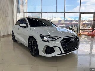 2022 Audi A3 Sportback 35 TFSI IV (8Y), белый, 2010000 рублей, вид 1