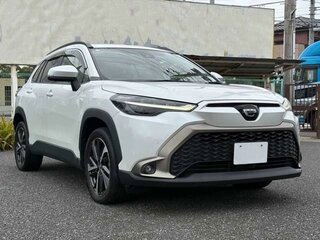 2023 Toyota Corolla Cross I, белый, 1799000 рублей, вид 3