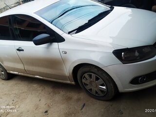 2014 Volkswagen Polo V, белый, 270000 рублей, вид 3