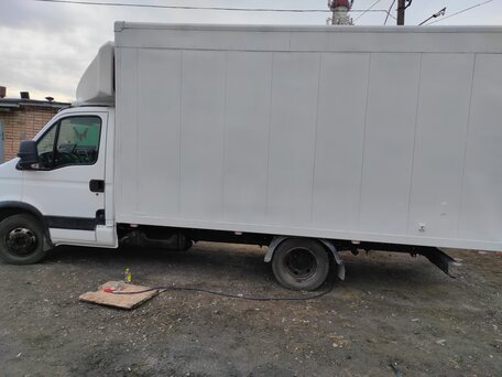 2012 Iveco Daily, белый, 2000000 рублей, вид 5