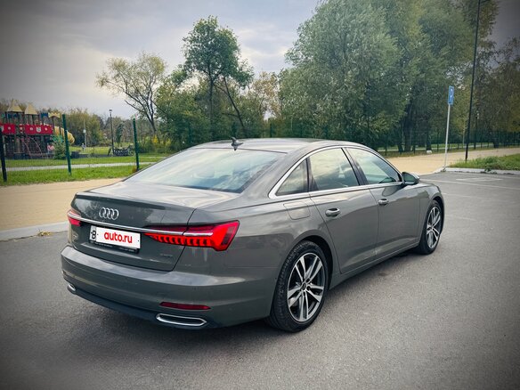 2022 Audi A6 45 TFSI V (C8), серый, 5100000 рублей