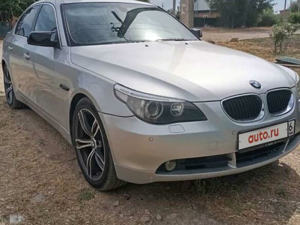 2003 BMW 5 серии 520i V (E60/E61), серебристый, 950000 рублей - вид 2