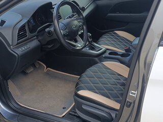 2018 Hyundai Elantra VI (AD), белый, 1500000 рублей, вид 4