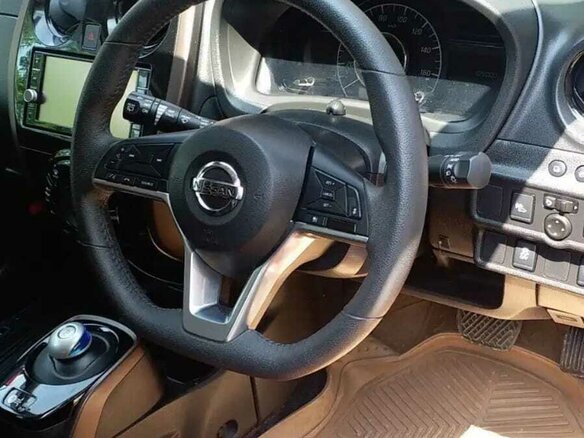 2019 Nissan Note e-Power II Рестайлинг, красный, 1399000 рублей - вид 5