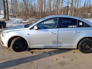 2011 Chevrolet Cruze I, серебристый, 600000 рублей, вид 5