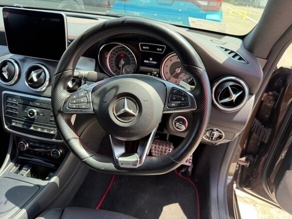 2016 Mercedes-Benz CLA 180 I (C117, X117) Рестайлинг, коричневый, 1142008 рублей - вид 16