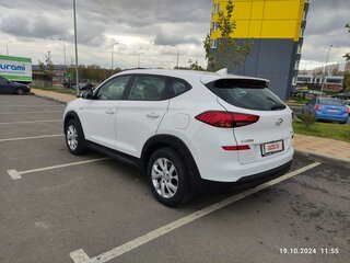 2019 Hyundai Tucson III Рестайлинг, белый, 1500000 рублей, вид 4