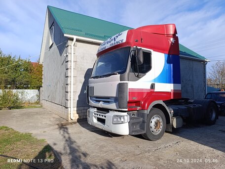 2004 Renault Premium, белый, 850000 рублей, вид 4