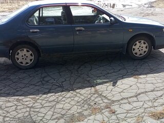 1989 Nissan Bluebird VIII (T12, T72), синий, 330000 рублей, вид 2