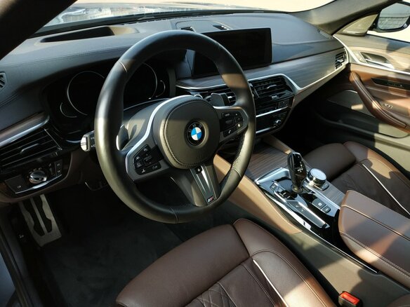 2018 BMW 5 серии M550d xDrive VII (G30/G31/G38), серый - вид 12