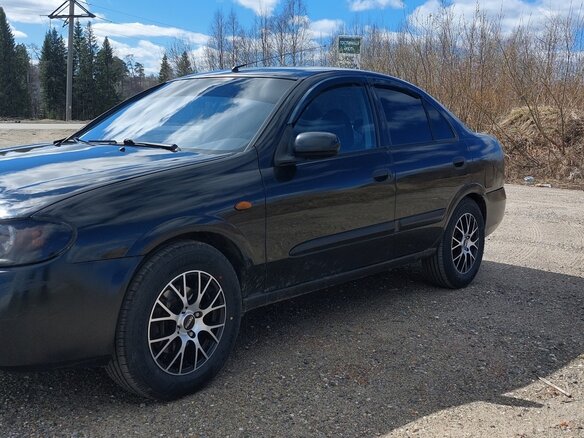 2005 Nissan Almera II (N16) Рестайлинг, чёрный, 220000 рублей - вид 1