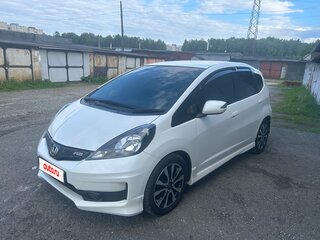 2013 Honda Fit II, белый, 1265000 рублей, вид 1