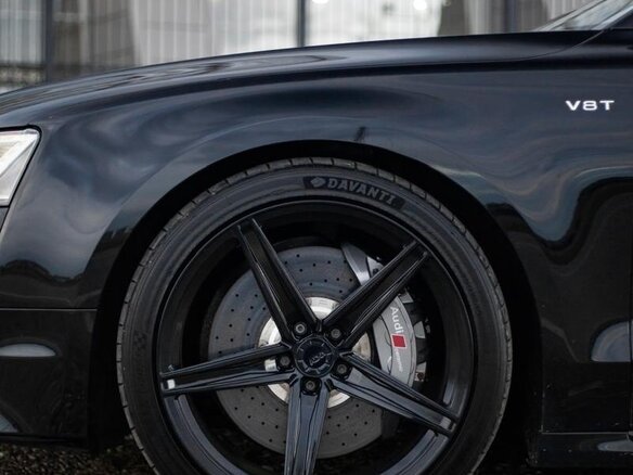2014 Audi S8 III (D4) Рестайлинг, чёрный, 4500000 рублей - вид 13