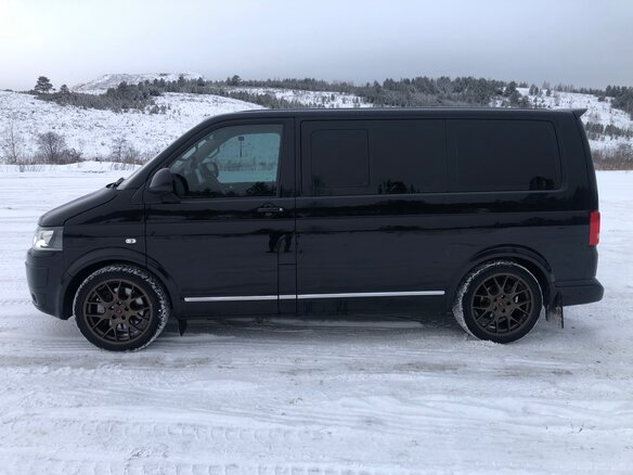 2012 Volkswagen Multivan T5 Рестайлинг, чёрный, 3650000 рублей - вид 16