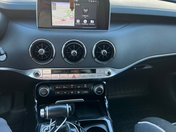 2018 Kia Stinger I, синий, 2100000 рублей - вид 13