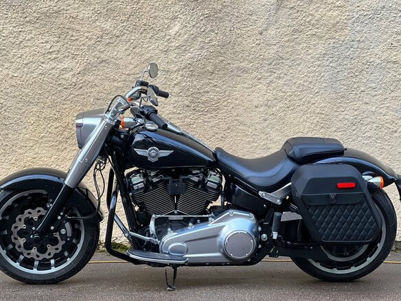 2019 Harley-Davidson Fat Boy, чёрный, 2000000 рублей - вид 3