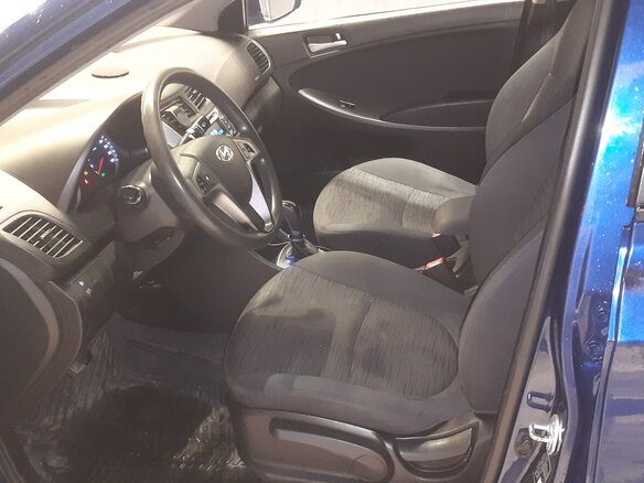 2015 Hyundai Solaris I Рестайлинг, синий, 950000 рублей - вид 15