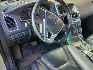 2013 Volvo XC60 I Рестайлинг, белый, 1800000 рублей, вид 5