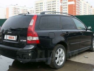 2004 Volvo V50 I, чёрный, 780000 рублей, вид 3