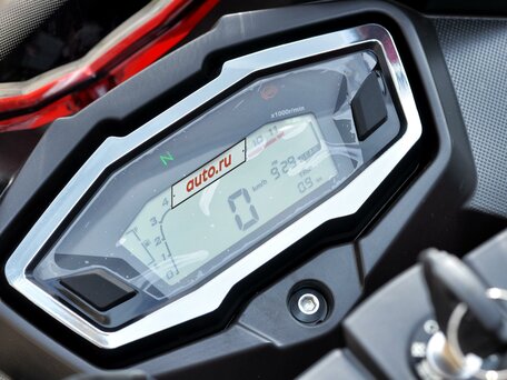2026 Voge 300RR, красный, 368000 рублей, вид 5