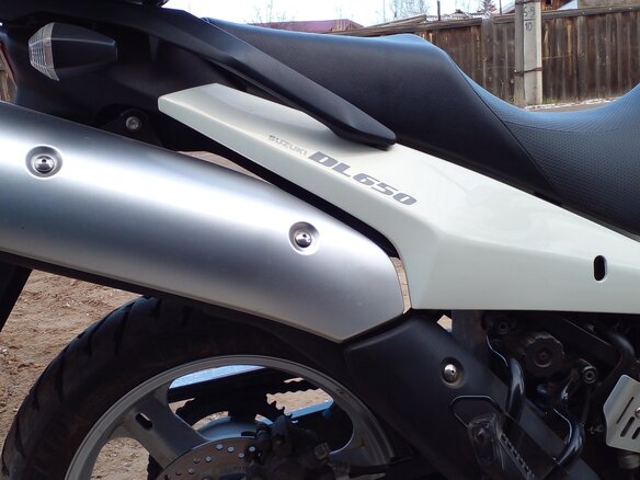 2010 Suzuki V-Strom DL 650, белый, 580000 рублей - вид 19