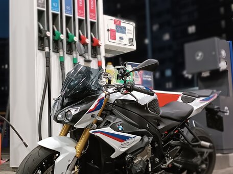 2017 BMW S 1000 R, белый, 1000000 рублей, вид 1