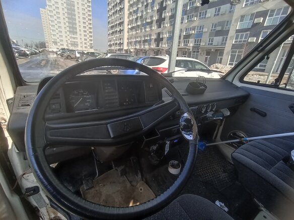 1988 Volkswagen Transporter T3, белый, 255000 рублей - вид 9