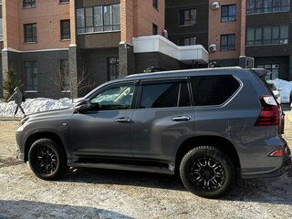 2020 Lexus GX 460 II Рестайлинг 2, серый, 9160000 рублей, вид 3