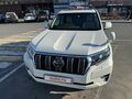 2018 Toyota Land Cruiser Prado 150 Series Рестайлинг 2, белый, 4650000 рублей