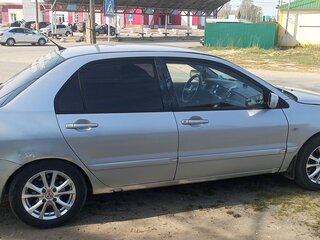 2007 Mitsubishi Lancer IX, серебристый, 480000 рублей, вид 2