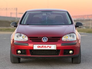 2008 Volkswagen Golf V, красный, 1130000 рублей, вид 2
