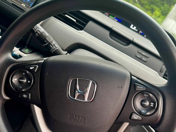 2017 Honda Freed+ II, синий, 1550000 рублей - вид 18