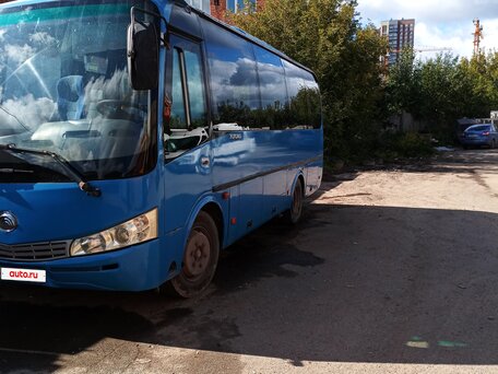 2008 Yutong ZK6737D, голубой, 850000 рублей, вид 2