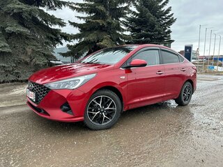 2020 Hyundai Solaris II Рестайлинг, красный, 1650000 рублей, вид 1
