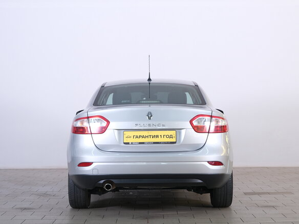 2011 Renault Fluence I, серый - вид 4